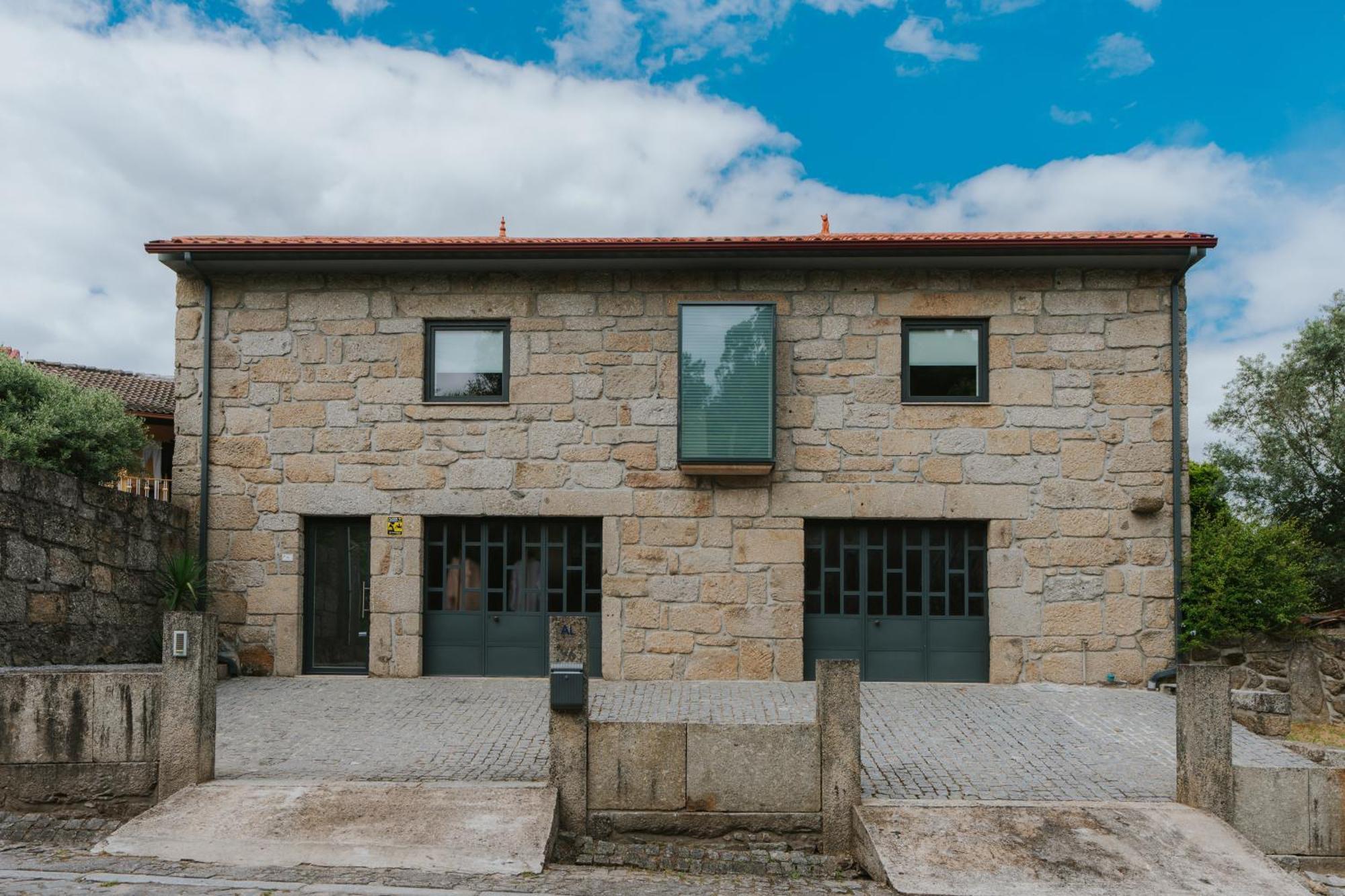 Casa Do Pinheiro - Alojamento Local Póvoa de Lanhoso Eksteriør bilde