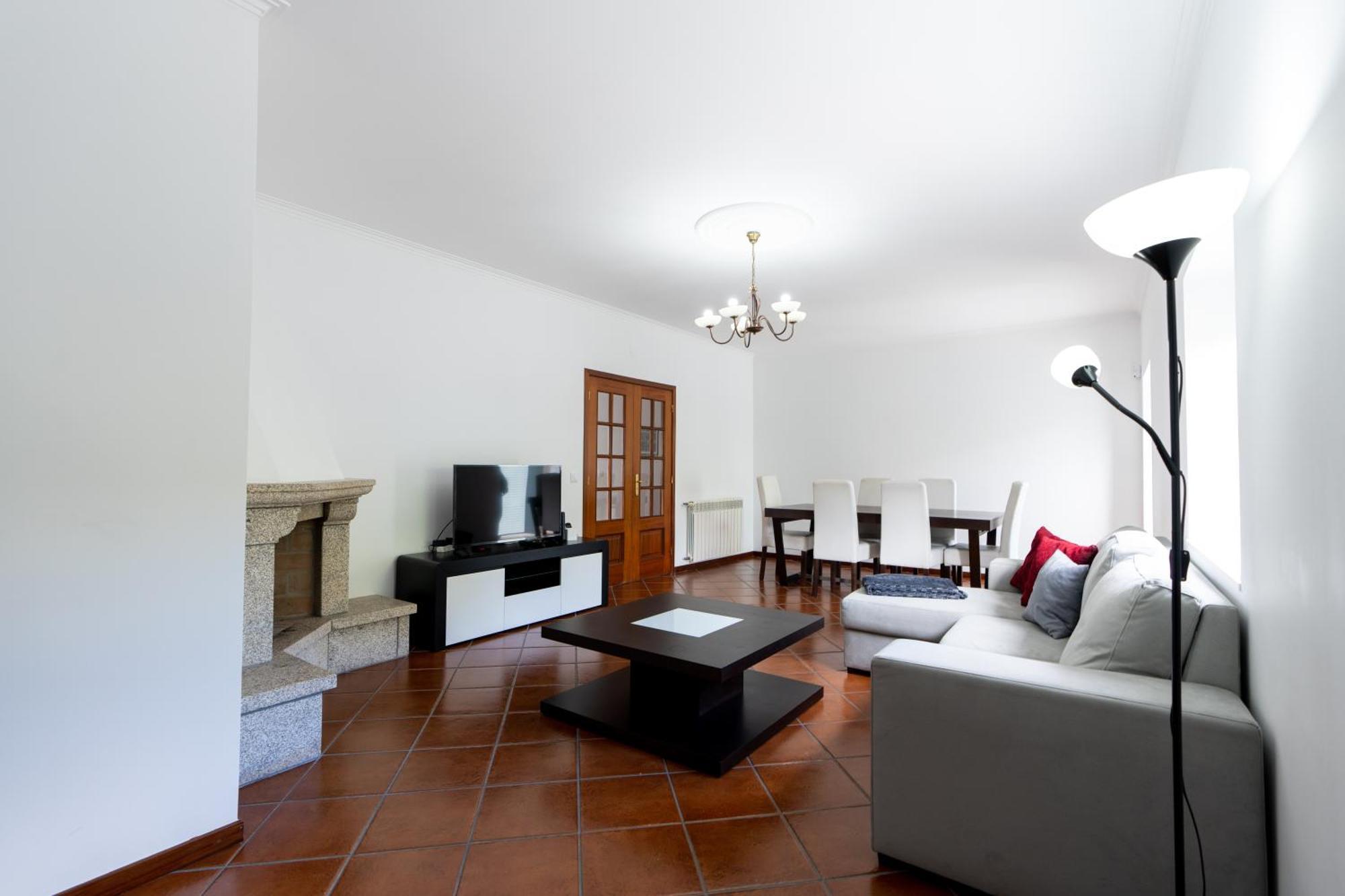 Casa Do Pinheiro - Alojamento Local Póvoa de Lanhoso Eksteriør bilde